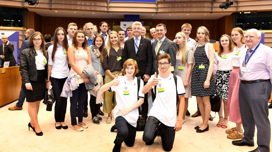 Young people’s contribution to the EU’s future